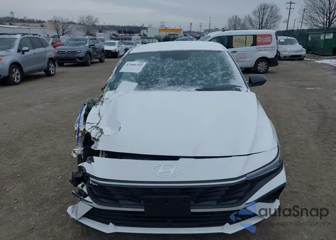 2025 Hyundai Elantra Sel Sport z USA, uszkodzony, nr VIN KMHLM4DG7SU937080